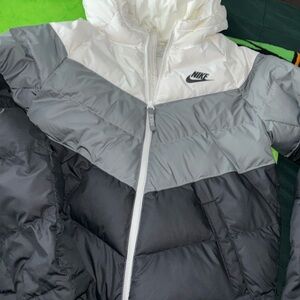 Boys Nike puffer